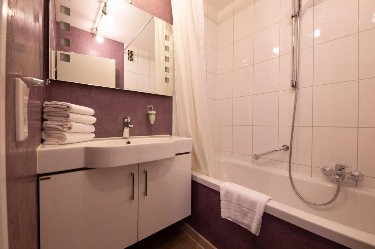 Alpennest Apartment Гармиш-Партенкирхен Екстериор снимка