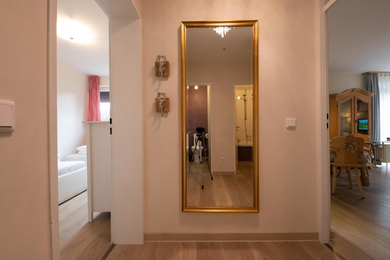 Alpennest Apartment Гармиш-Партенкирхен Екстериор снимка